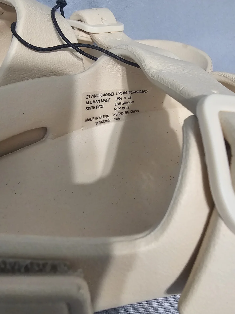 Kids Cream Double-Strap Buckle Sandals Velcro Back.